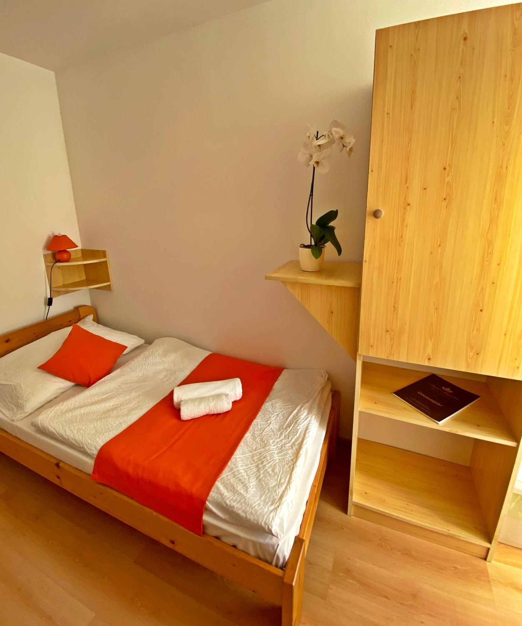 Hotel Magnólia Balatonszepezd Camera foto